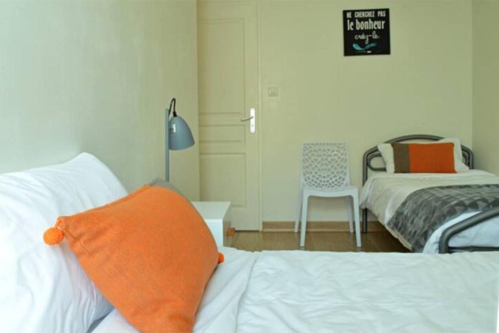 Holiday home Maison St Eloi By Izili *futuroscope*jardin* Poitiers