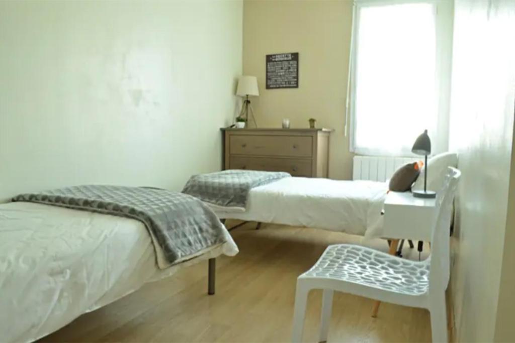 Holiday home Maison St Eloi By Izili *futuroscope*jardin* *